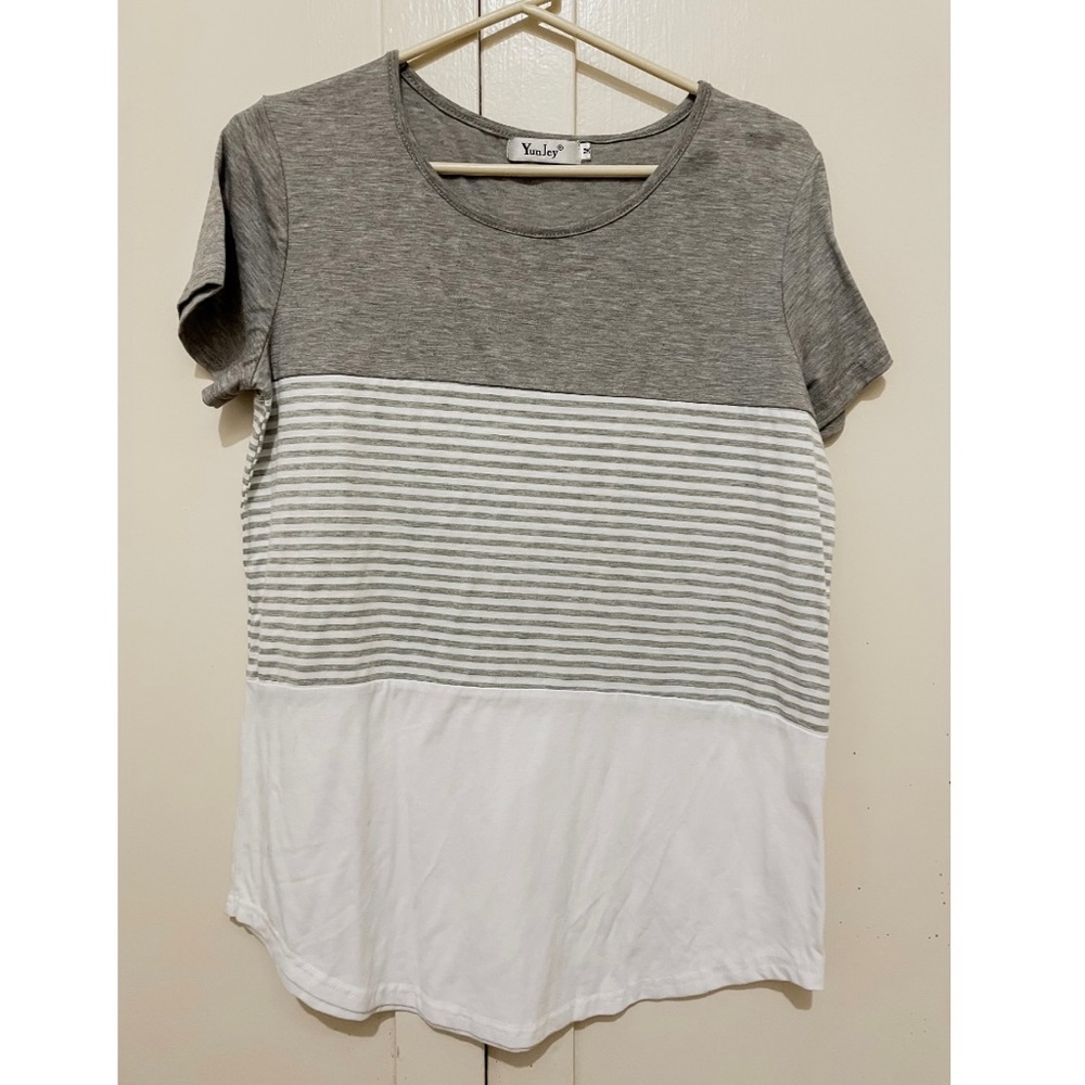 Block color T-shirt